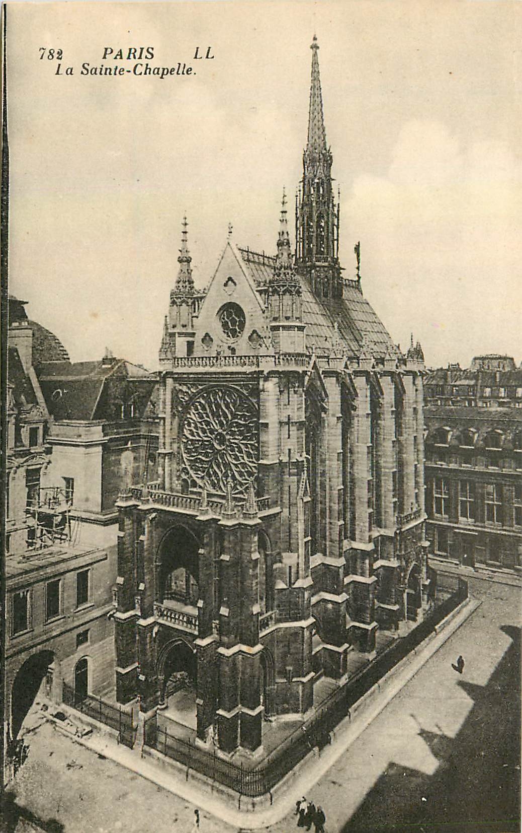 CPA Paris La Sainte Chapelle 