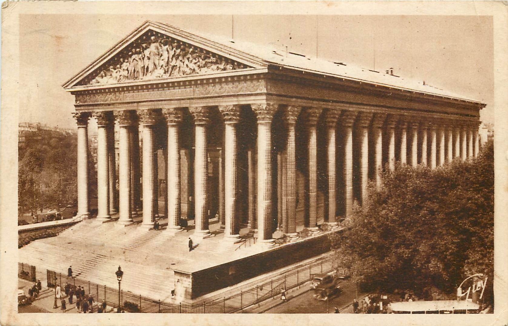 CPA Paris et ses merveilles Eglise de la Madeleine 