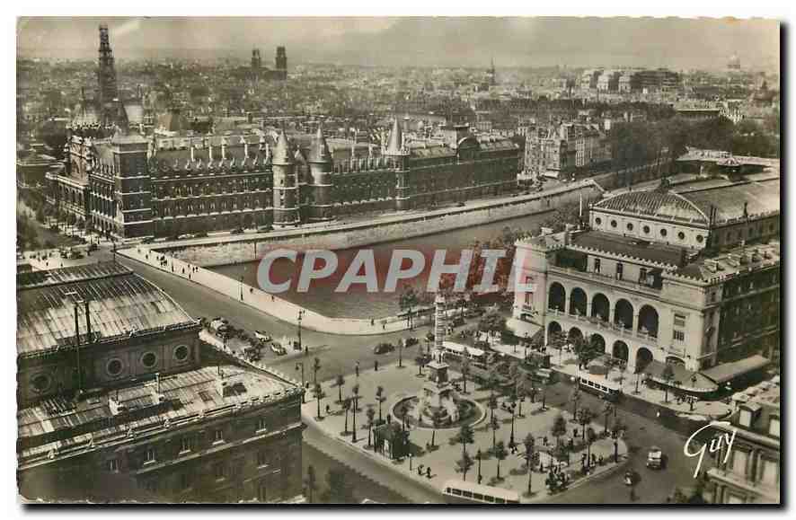 CPA Paris et ses merveilles panorama sur la place du Chatelet et le palais de justice 