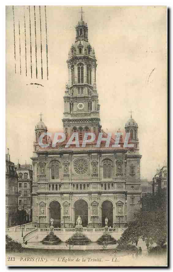 CPA Paris l'eglise de la Trinite 