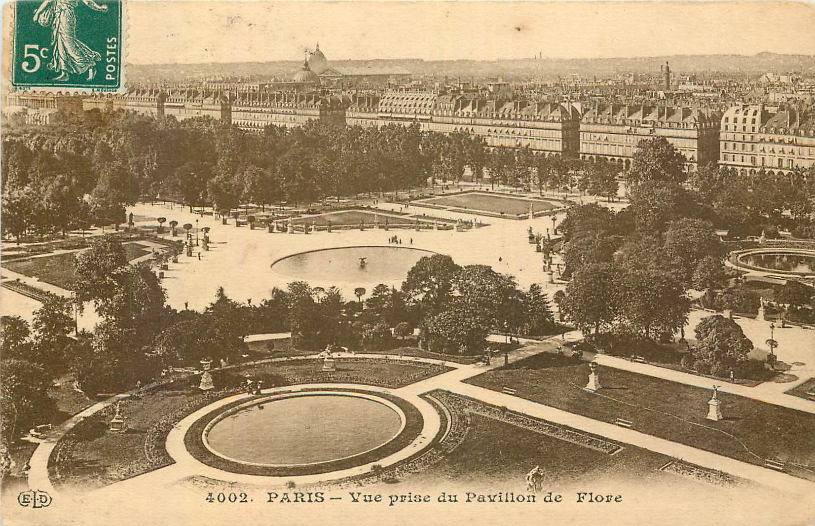 CPA Paris Vue prise du Pavillon de Flore 