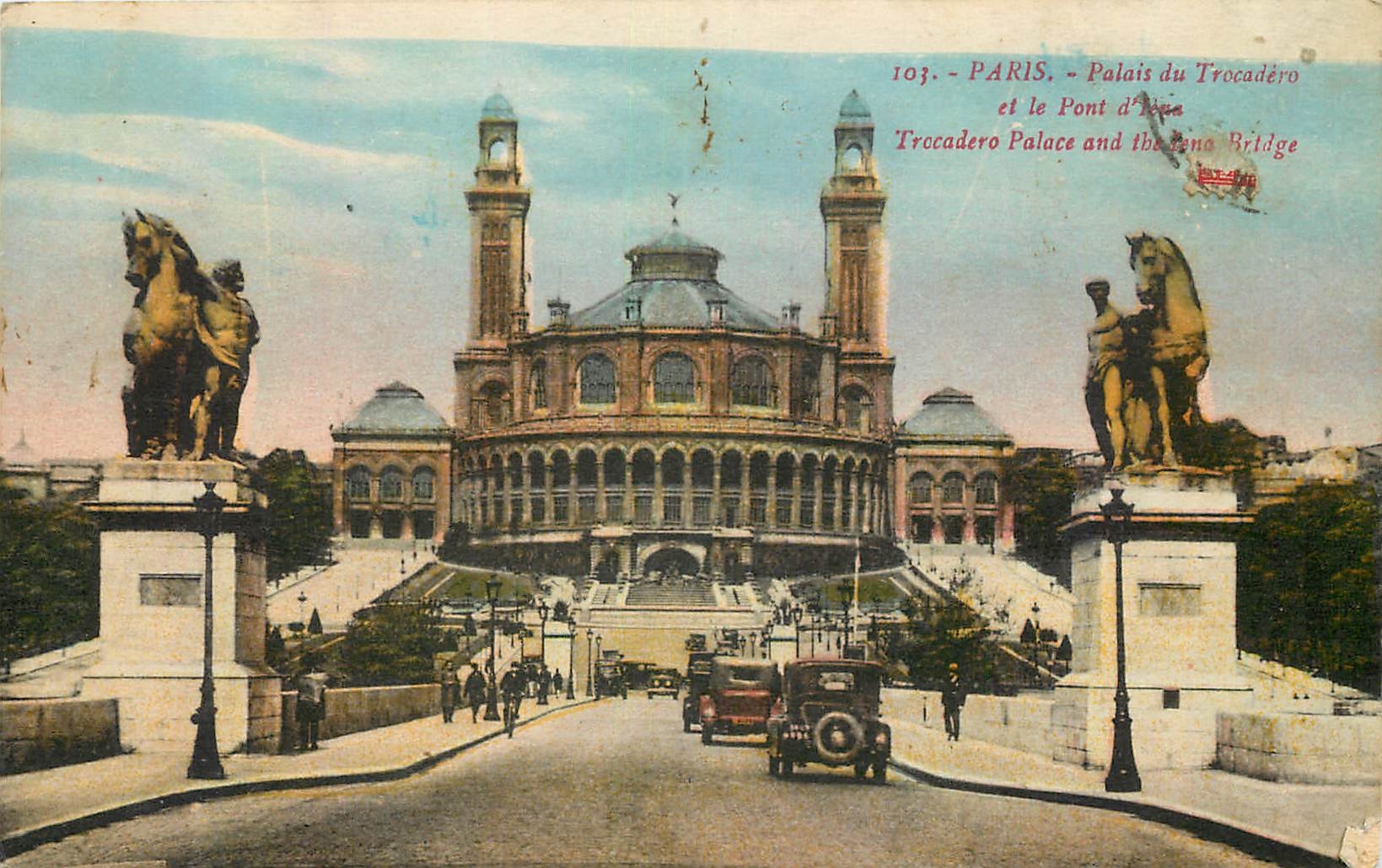 CPA Paris Palais du Trocadero et le Pont d'Iena 