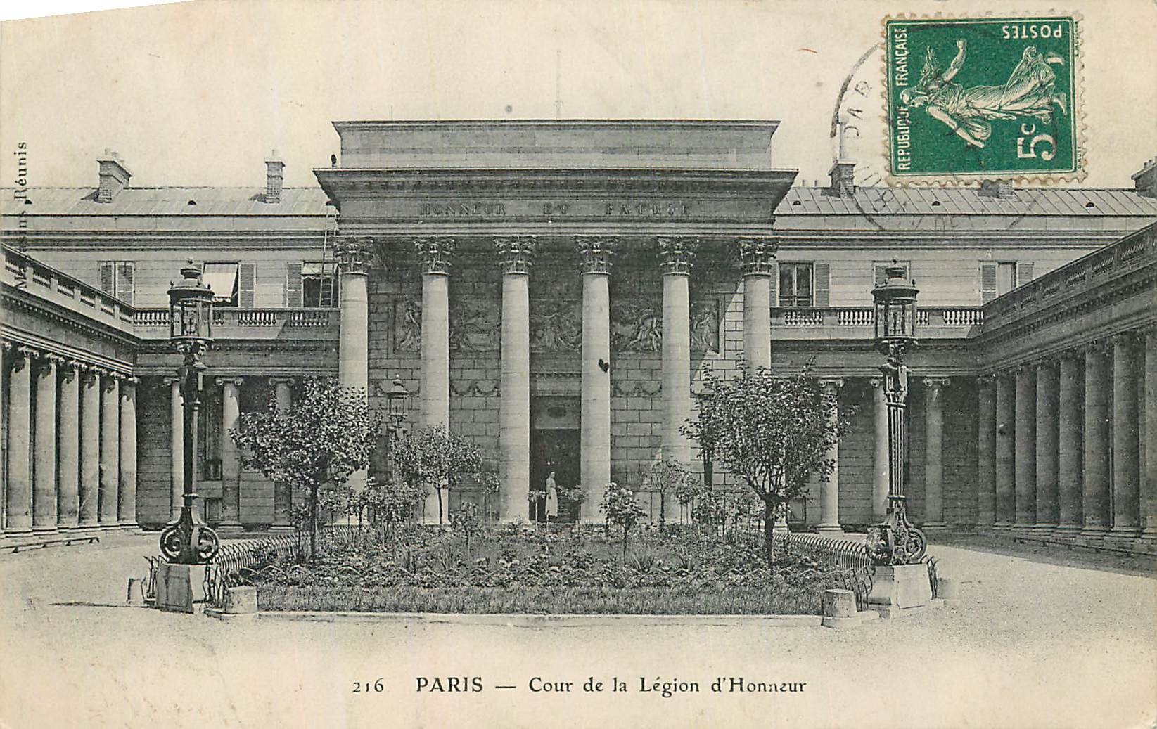 CPA Paris Cour de la Legion d'Honneur 
