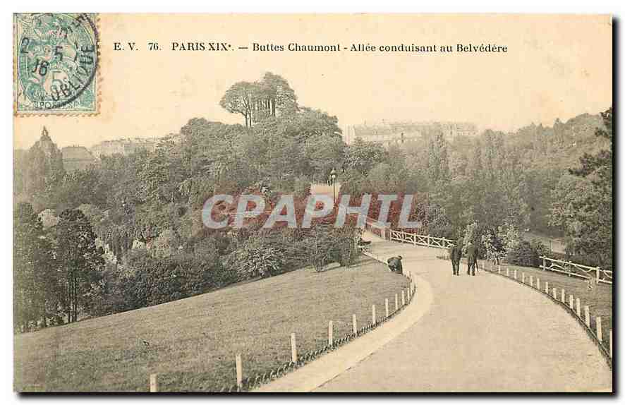 CPA Paris XIX Buttes Chaumont Allee Conduisant au Belvedere 