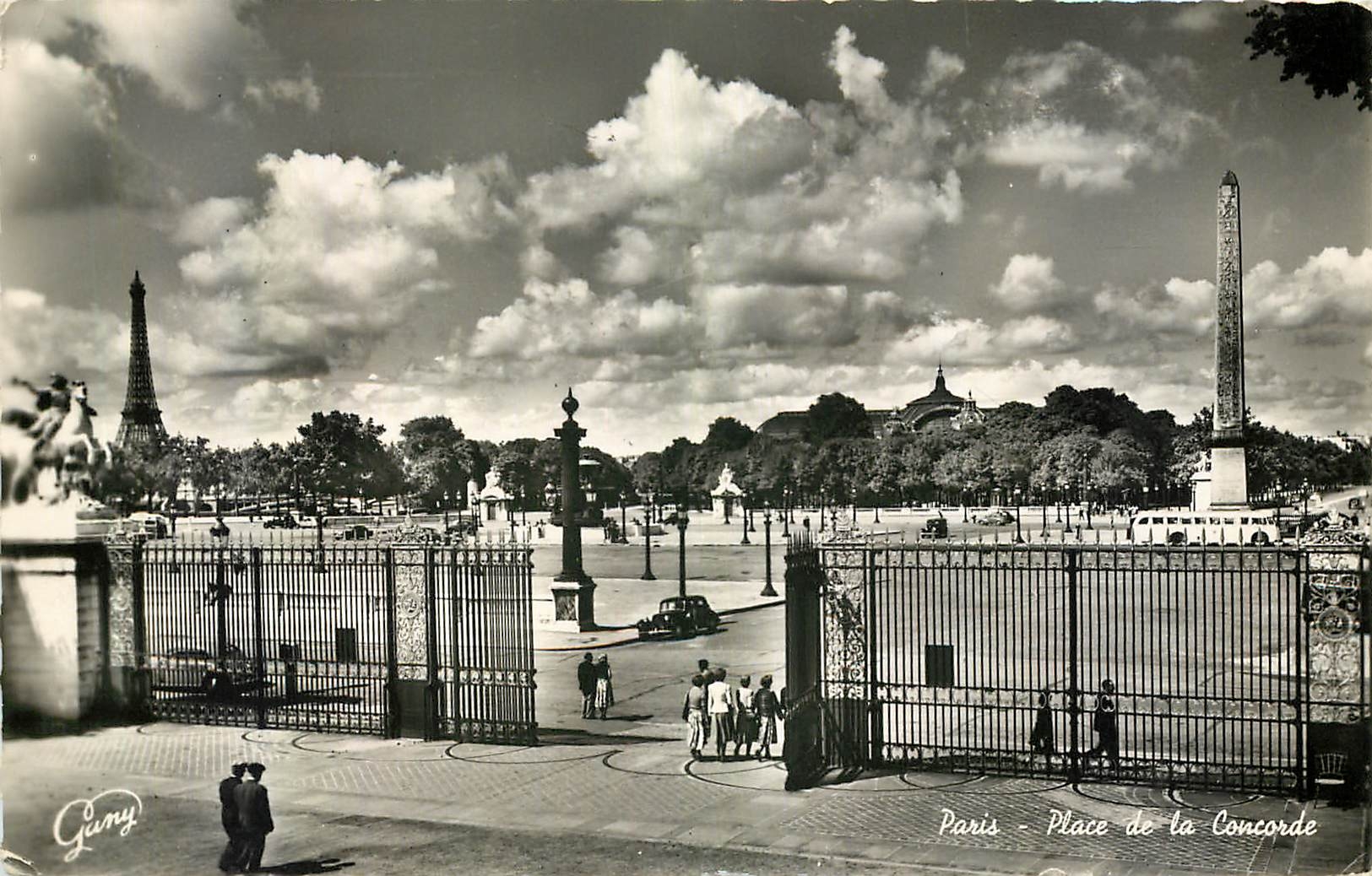 CPM Paris Place de la Concorde 