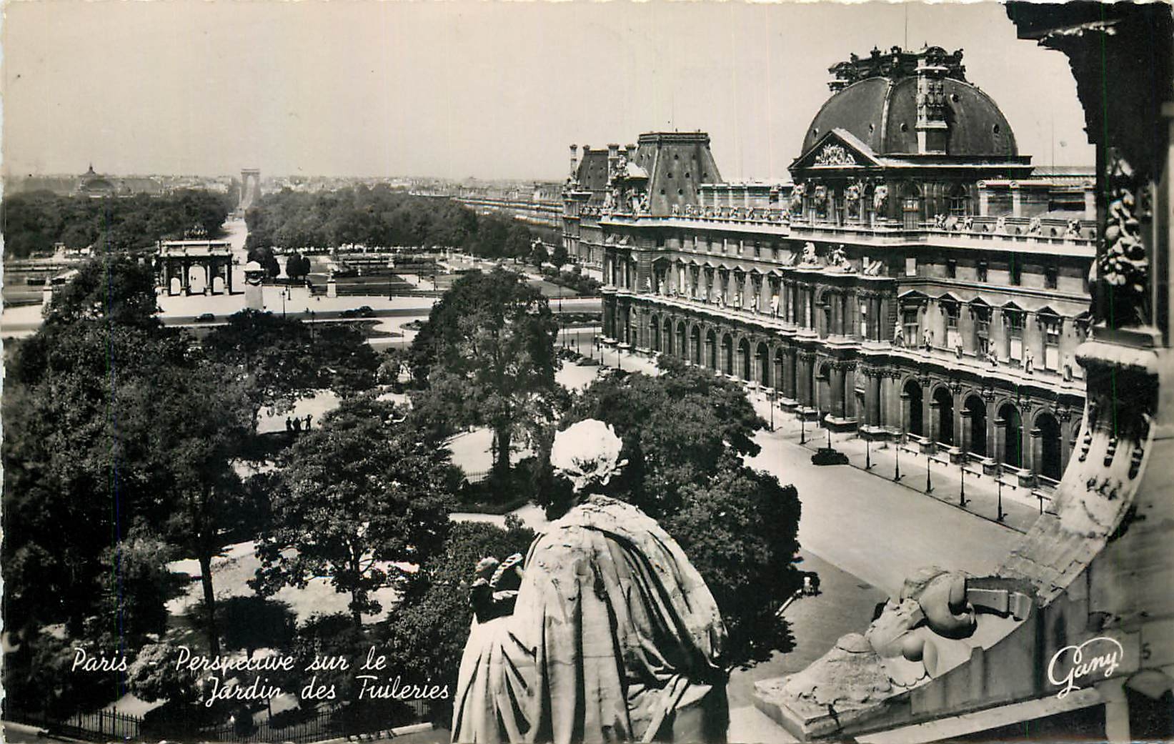 CPA Paris Perspective sur le Jardin des Tuileries 