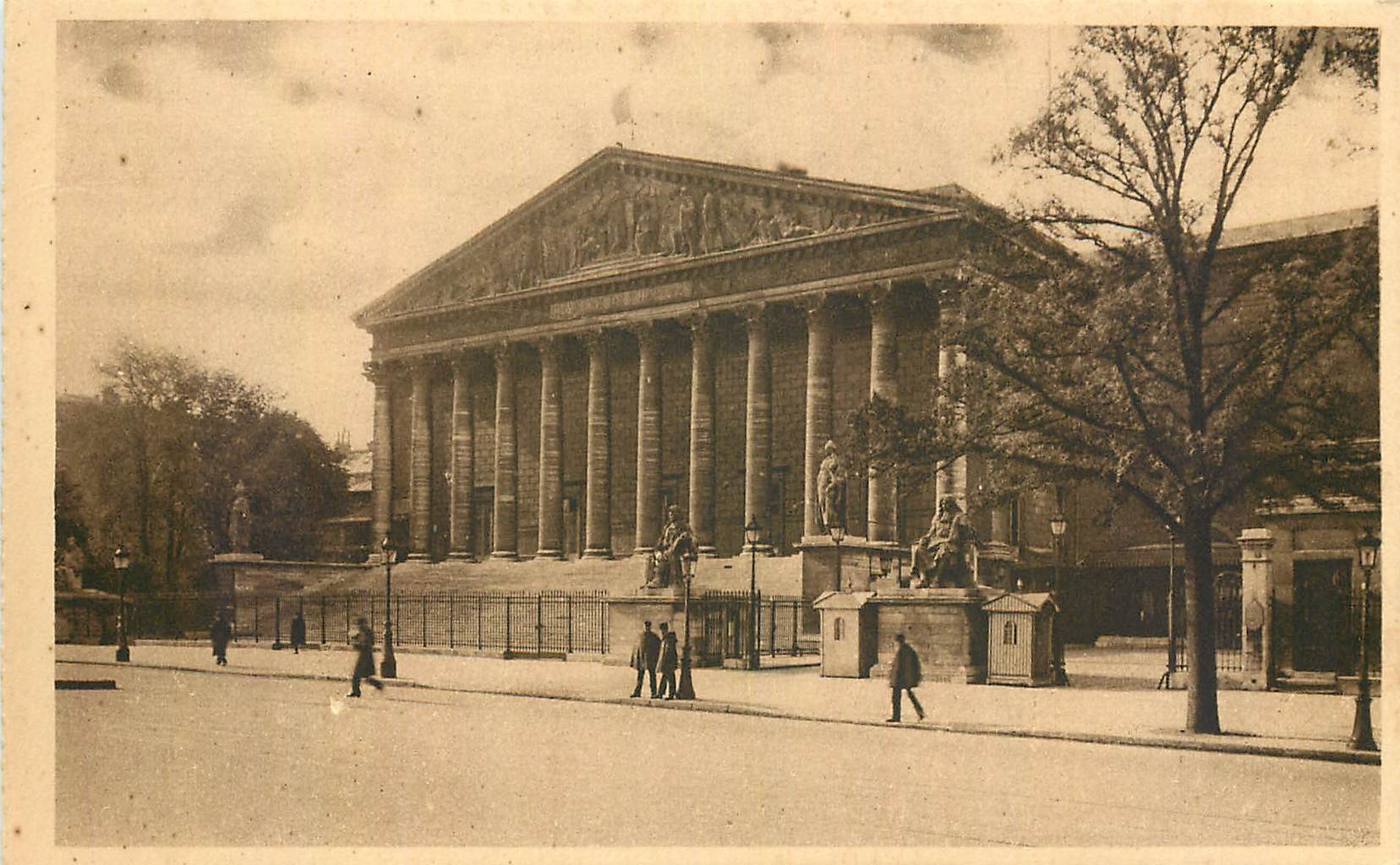 CPA Paris La chambre des deputes 