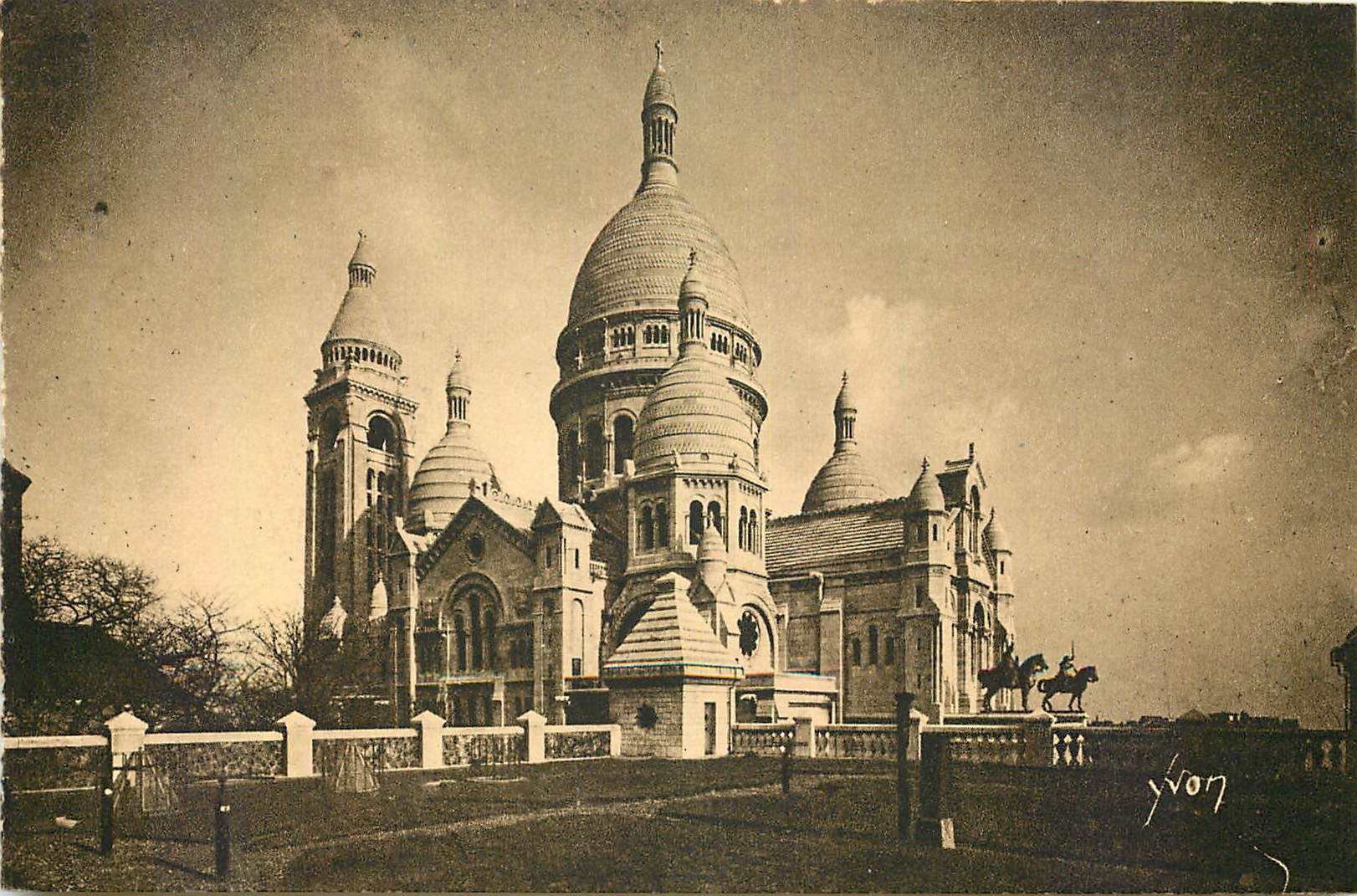CPA Paris en flanant Ensemble de la Basilique du Sacre Coeur 