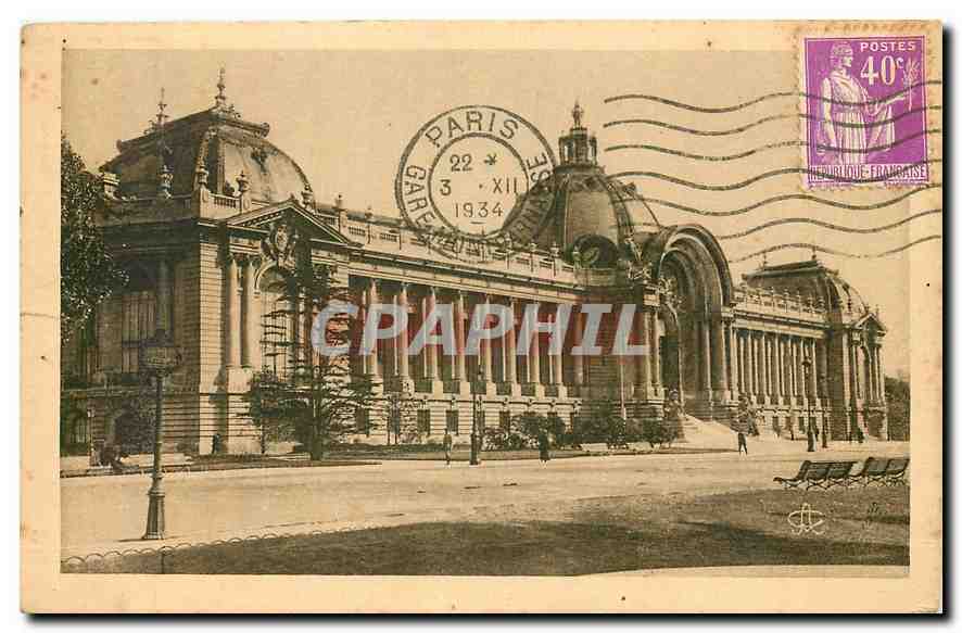 CPA Paris Le Petit Palais des Champs Elysees 