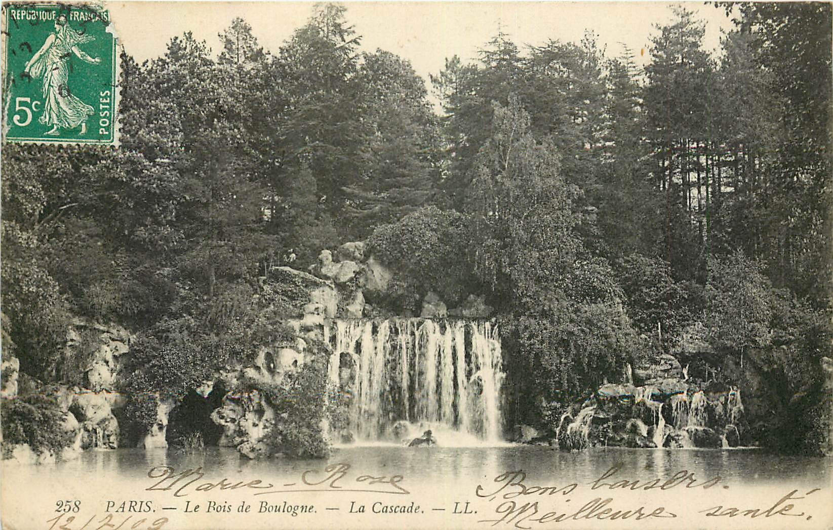 CPA Paris le Bois de Boulogne la Cascade 