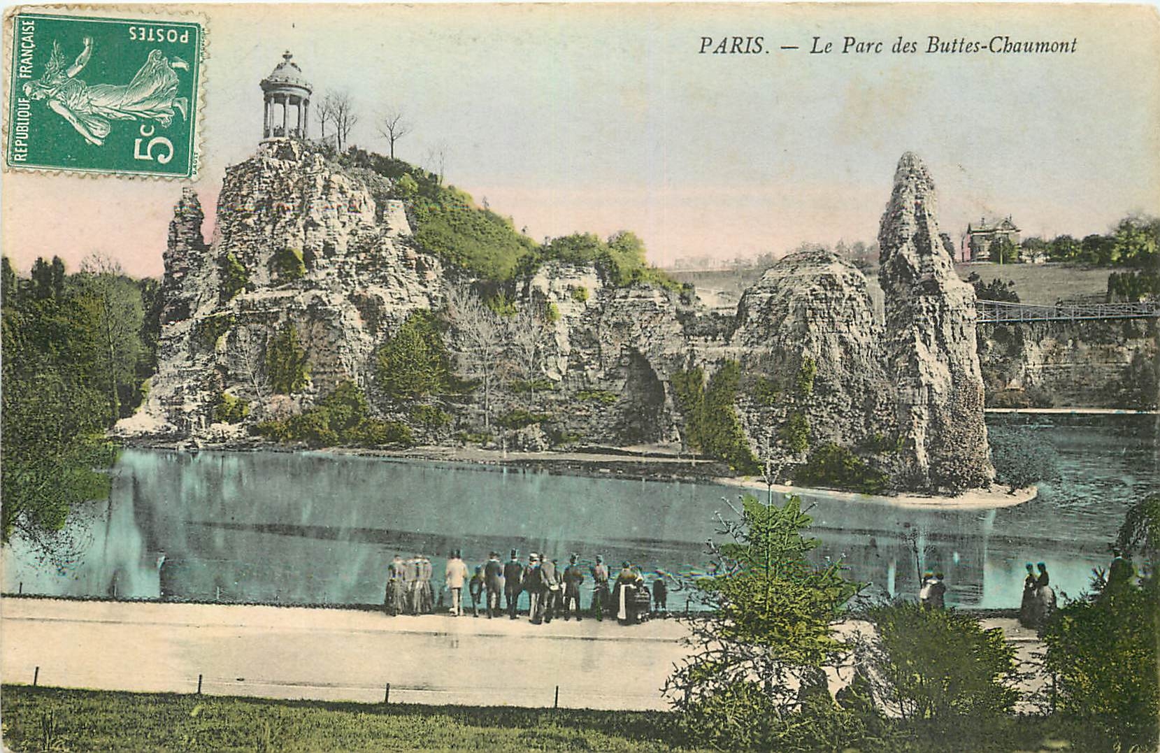 CPA Paris le parc des Buttes Chaumont 