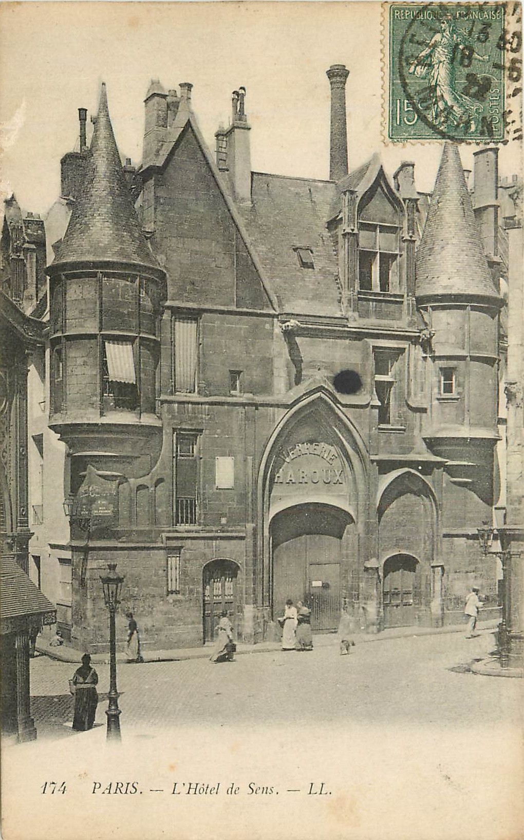 CPA Paris L'Hotel de Sens 