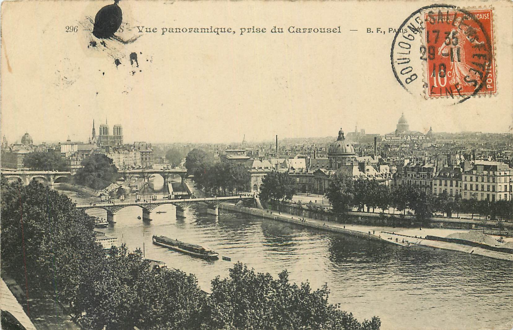 CPA Paris Vue panoramique prise du Carrousel 