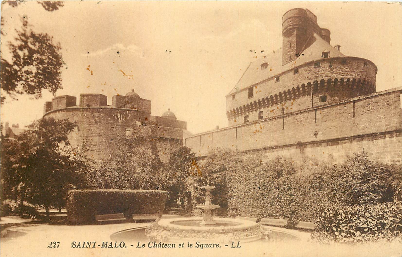 SAINI-MALO - Le Château et le Square - LL