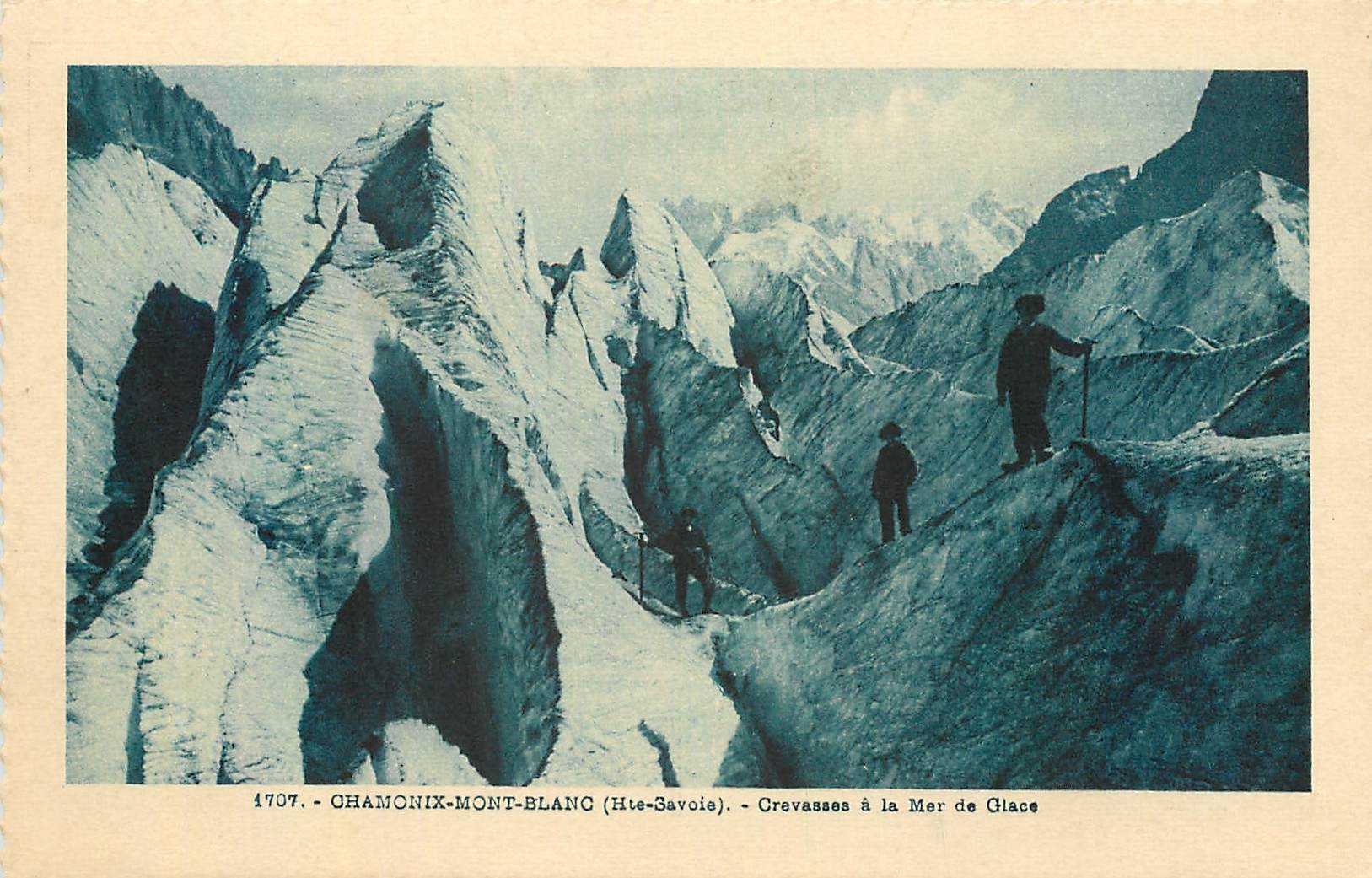 CPA Chamonix Mont Blanc Hte Savoie Crevassee a la Mer de Glace 