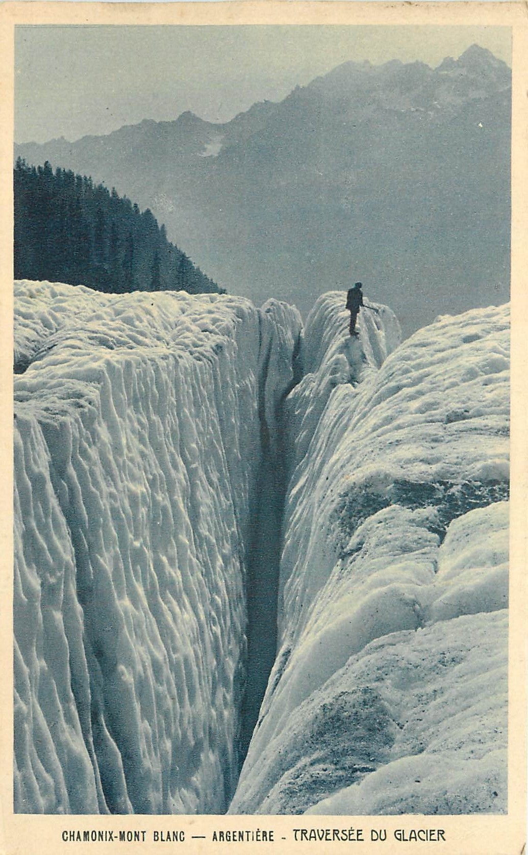 CPA Chamonix Mont Blanc Argentiere Traversee du Glacier 