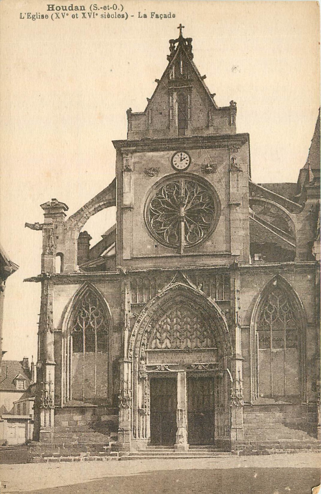 CPA Houdan S et O l'Eglise Xv et XVI siecles la facade 