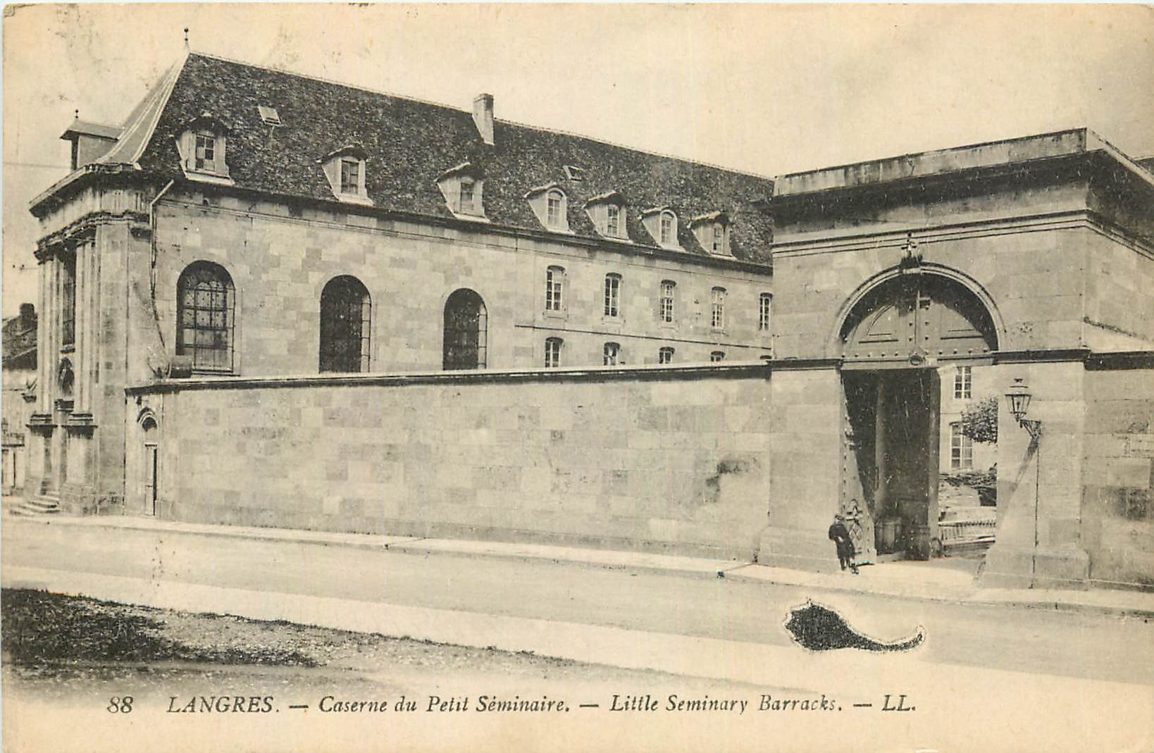 CPA Langres Caserne du Petit Seminaire 