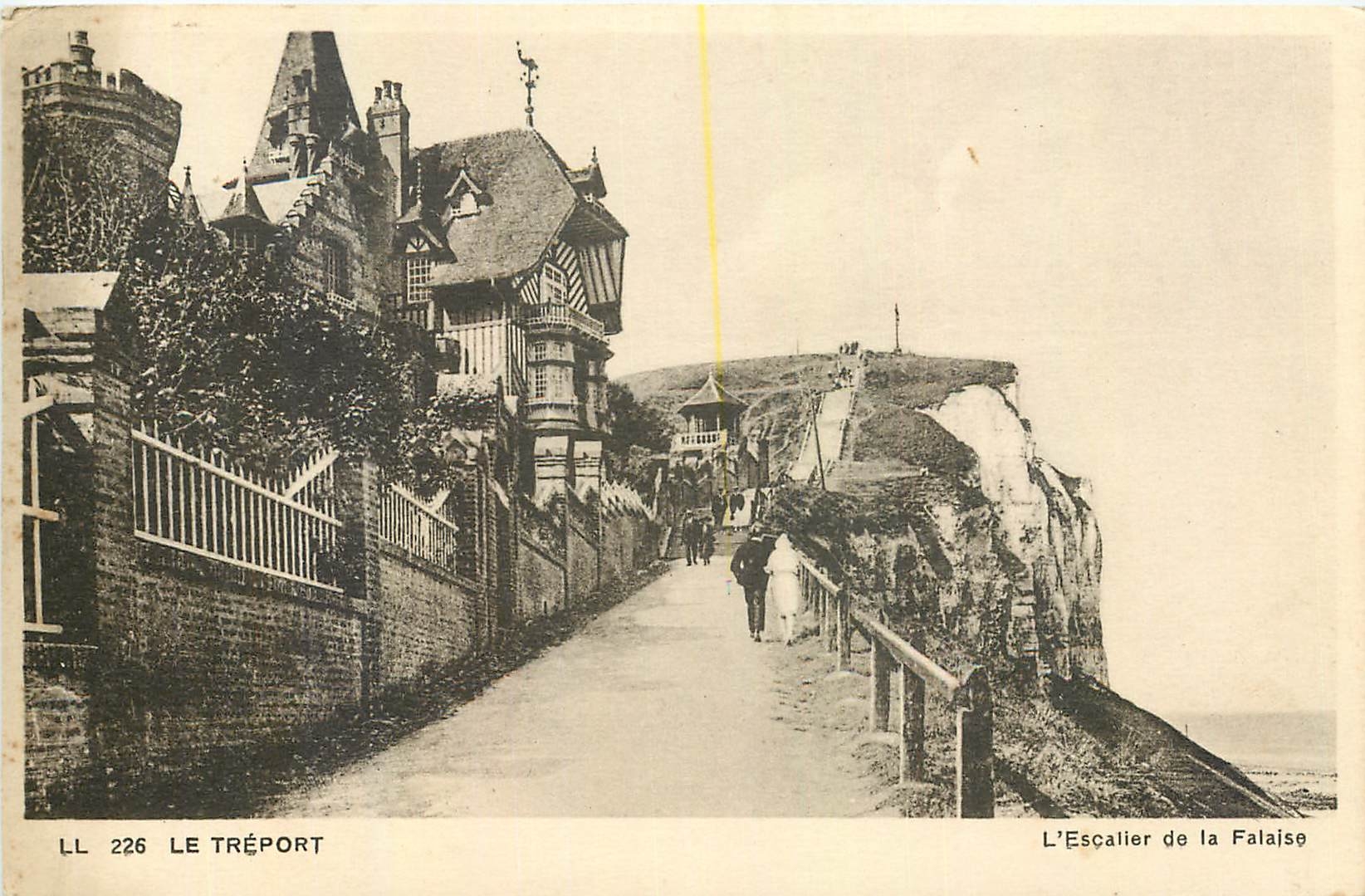 CPA Le Treport L'Escalier de la Falaise 