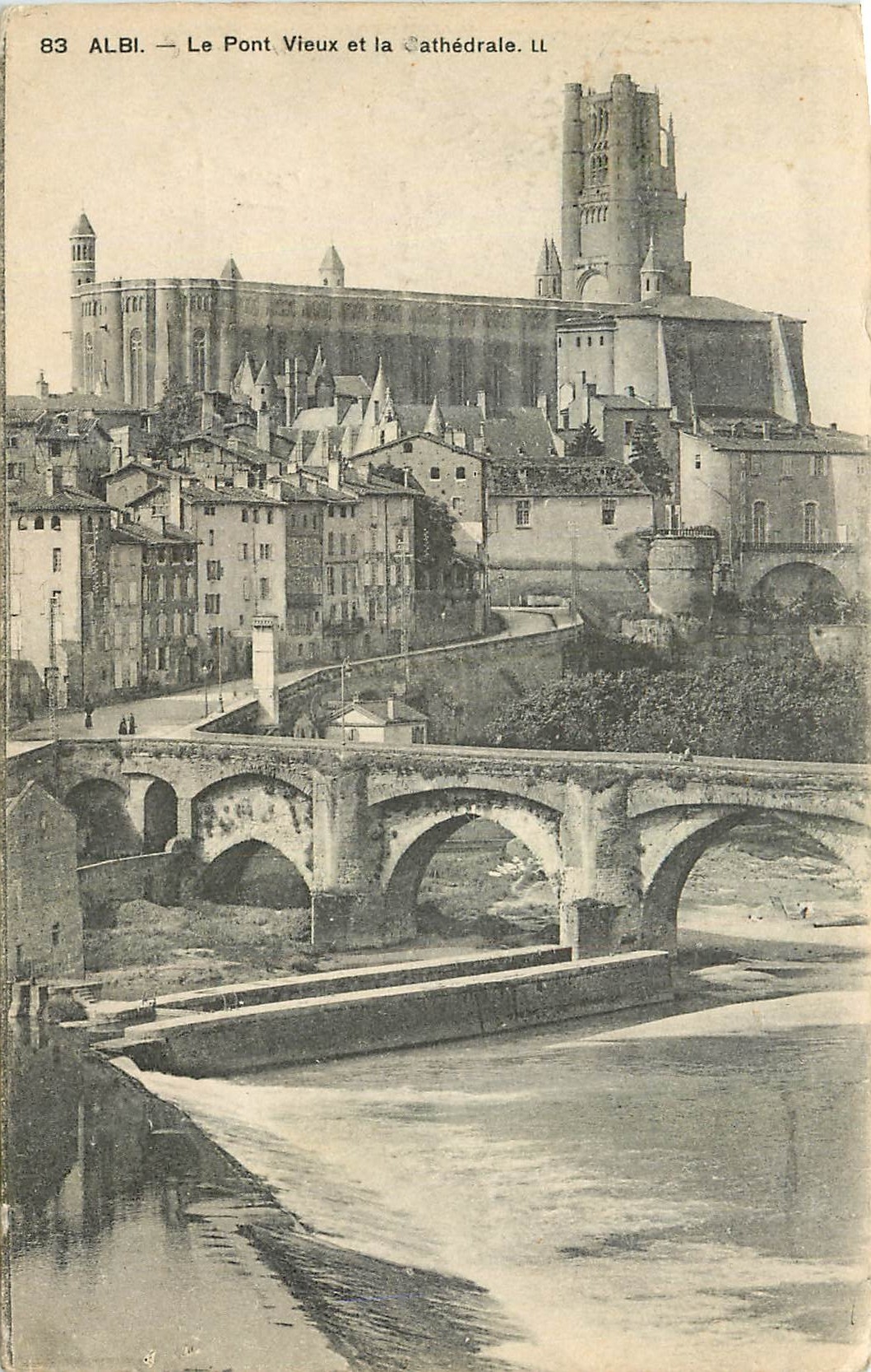 CPA Albi Le Pont Vieux et la Cathedrale 
