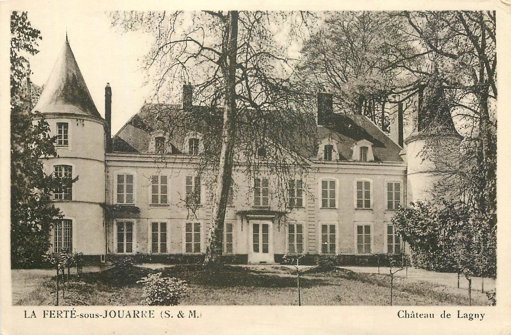 CPA La Ferte sous Jouarre S & M Chateau de Lagny 