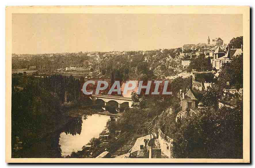 CPA Poitiers Vienne Vallee du Clain Le Pont du Chemin de fer Les coteaux de la Tranchee 