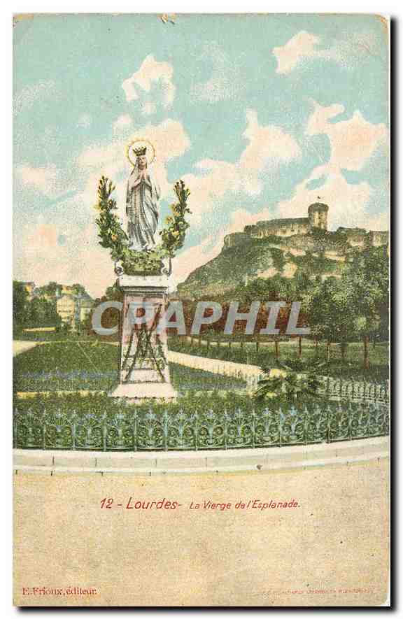 CPA Lourdes La Vierge de l'Esplanade 