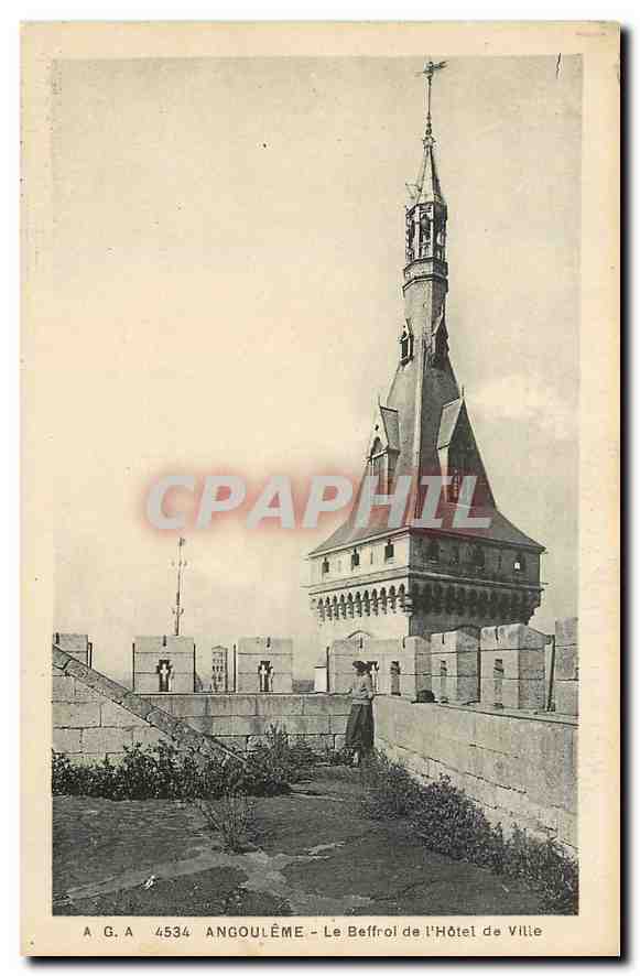 CPA Angouleme le Beffroi de l'Hotel de Ville 