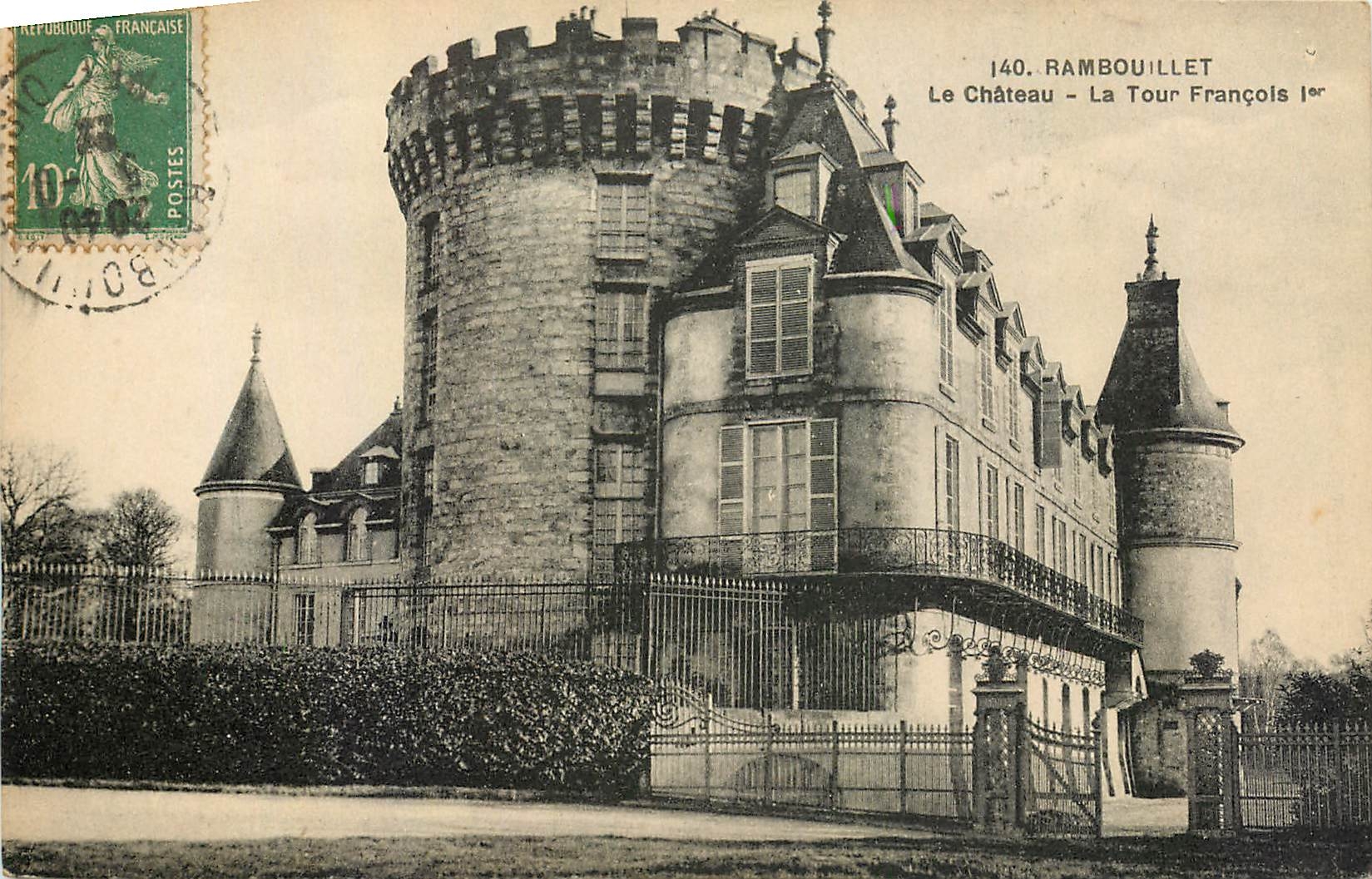 CPA Rambouillet le Chateau la tour Francois Ier 