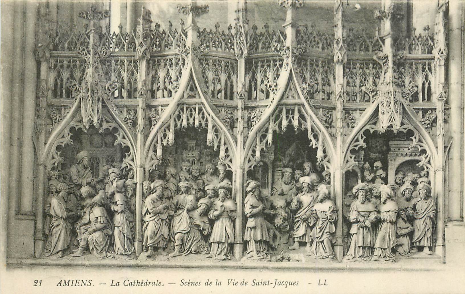 CPA Amiens la Cathedrale Scenes de la vie de Saint Jacques 