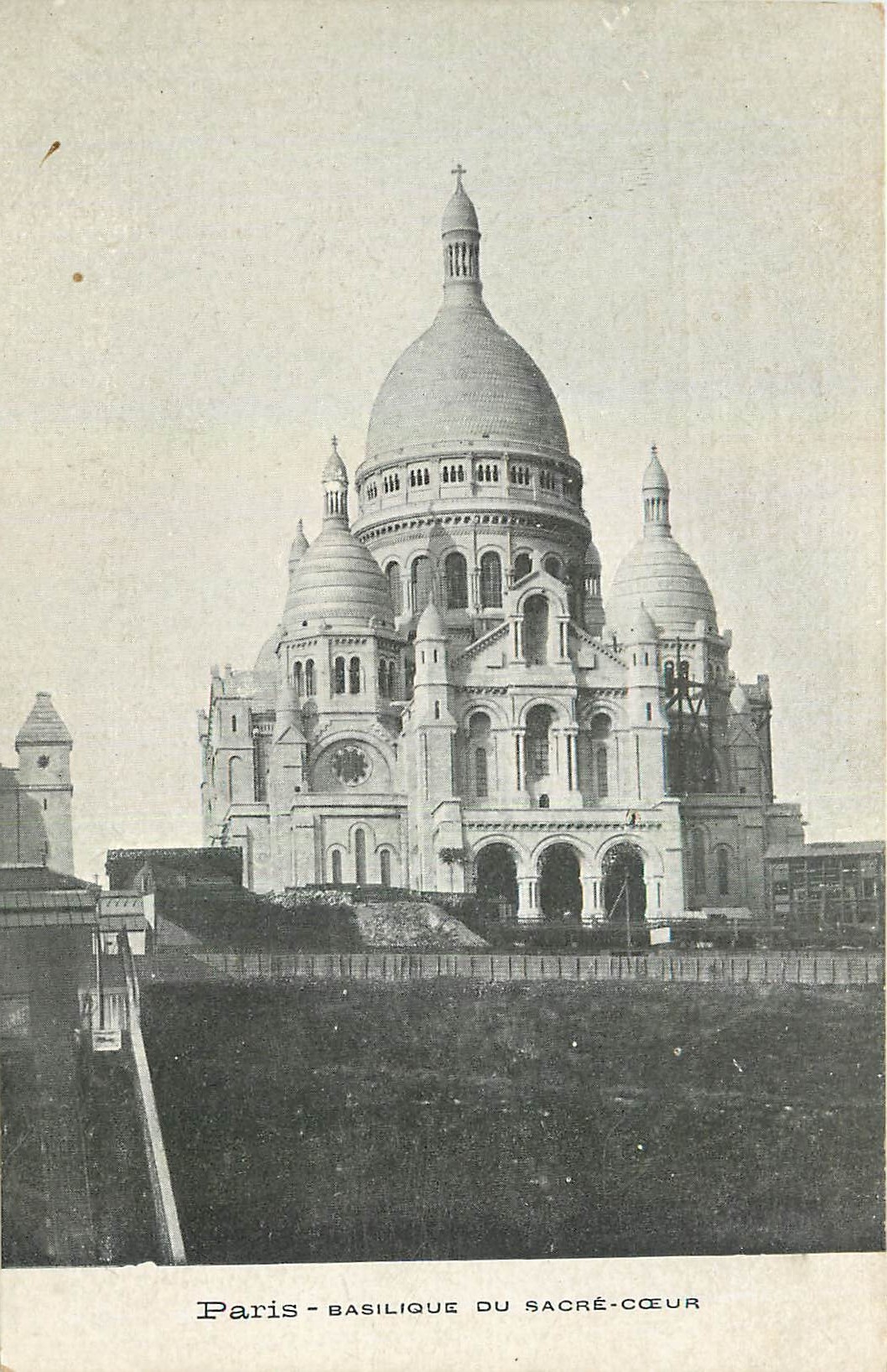 CPA Paris Basilique du Sacre Coeur 