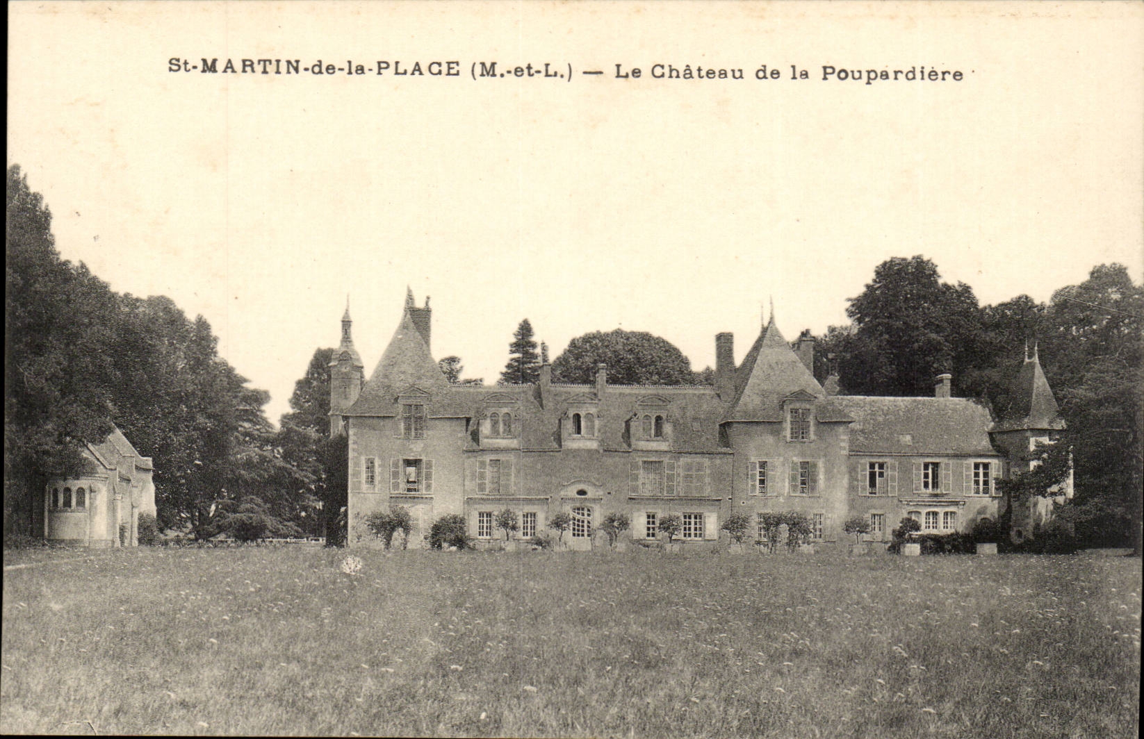 St Martin de la Place CPA Le chateau de la Pourpadiere