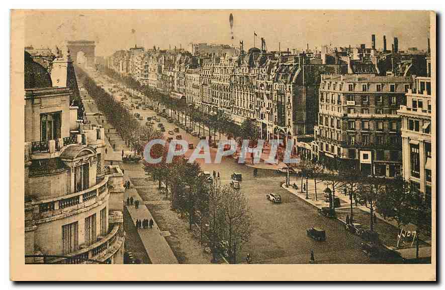 CPA Paris en Flanant Avenue des Champs Elysees 
