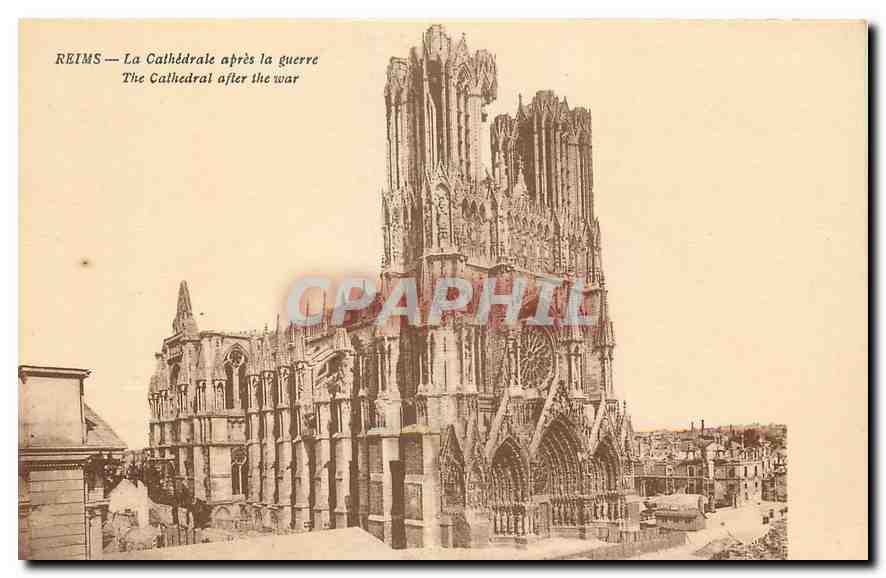 CPA Reims la Cathedrale apres la Guerre 