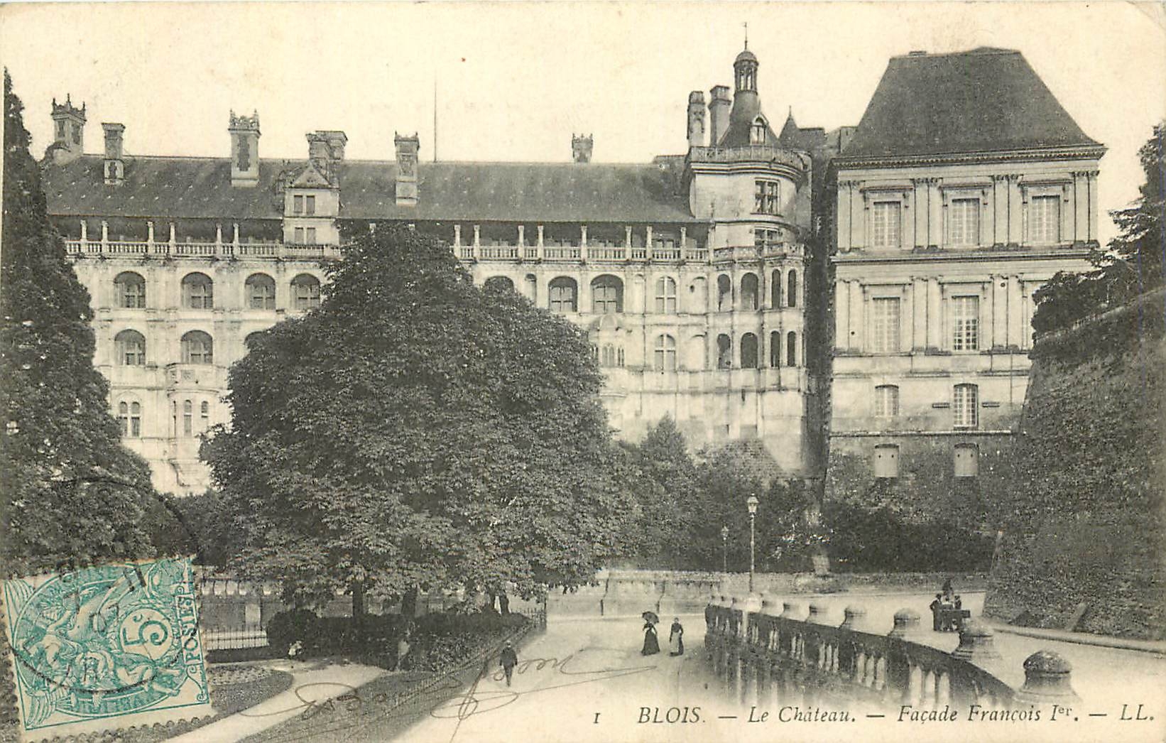 Blois — Le Château — Façade François Ier — LL.