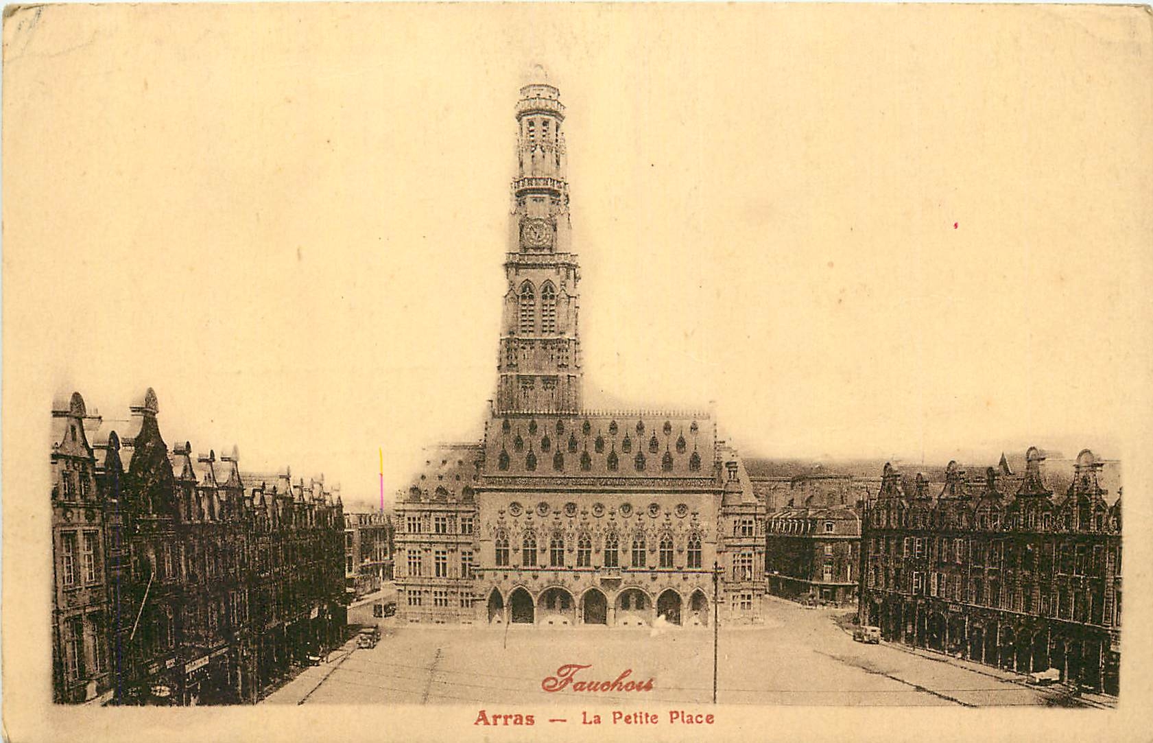 CPA Fauchois Arras la Petite Place 