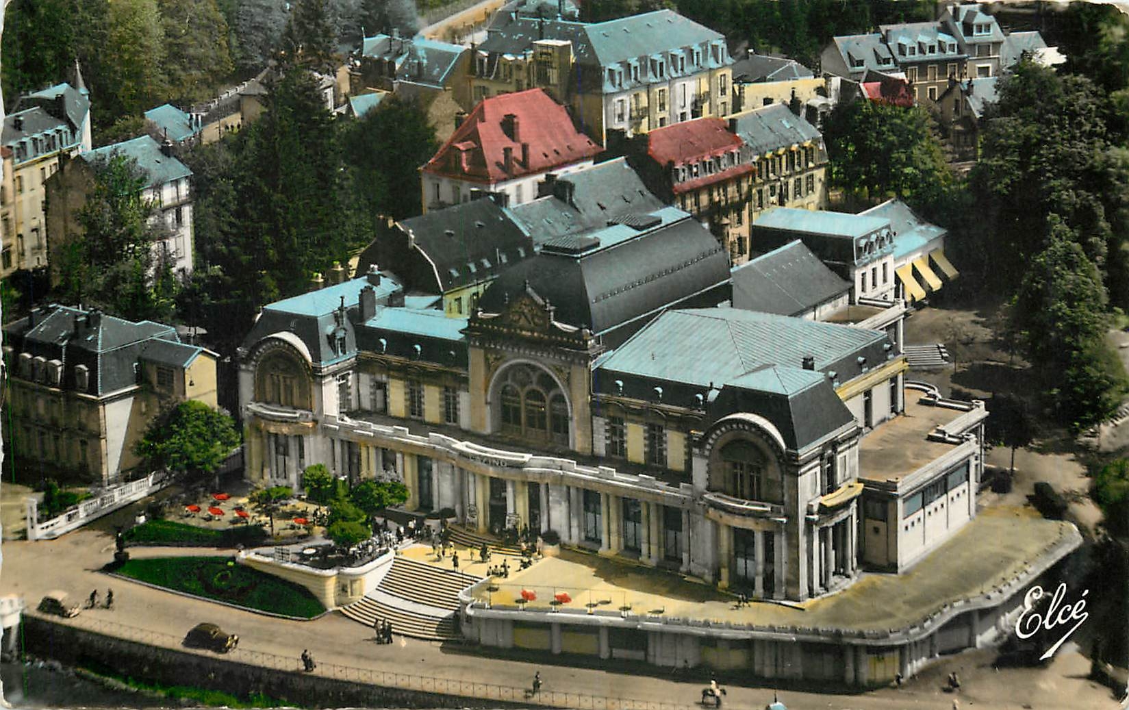 CPA La Bourboule Puy de Dome vue generale du Casino 