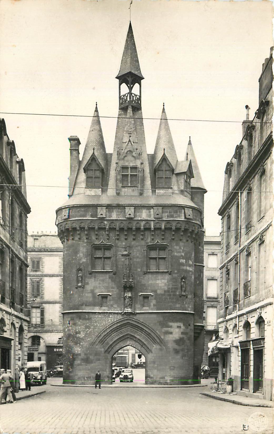 CPA Bordeaux la Porte du Palais 