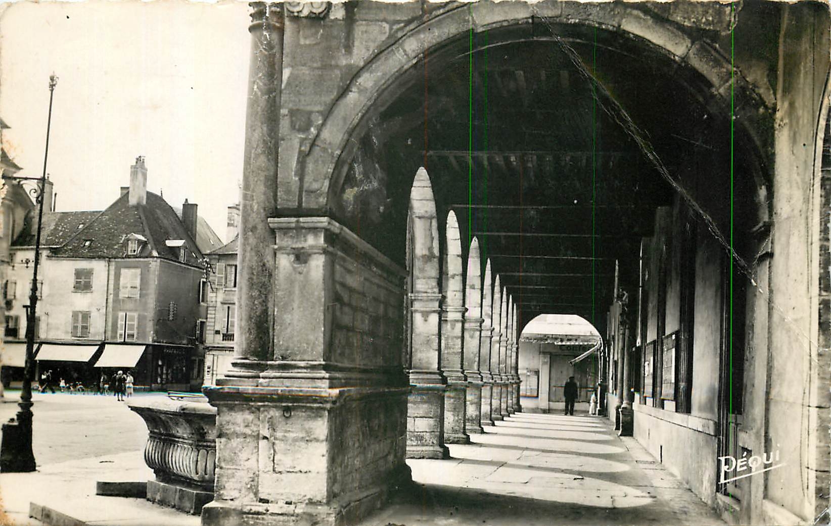 CPA Haute Saone Jolie Gray les Arcades de l'Hotel de Ville 