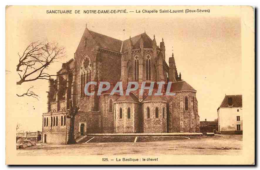 CPA Sanctuaire de Notre Dame de Pitie la Chapelle Saint laurent Deux La Basilique le Chevet Sevres 