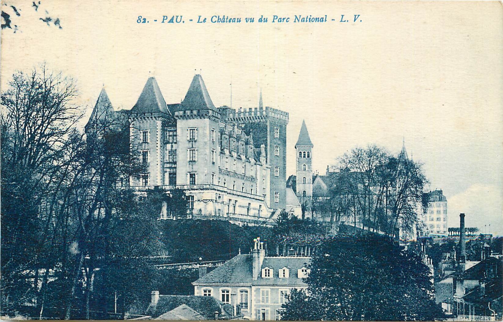 CPA Pau le Chateau vu du Parc National 