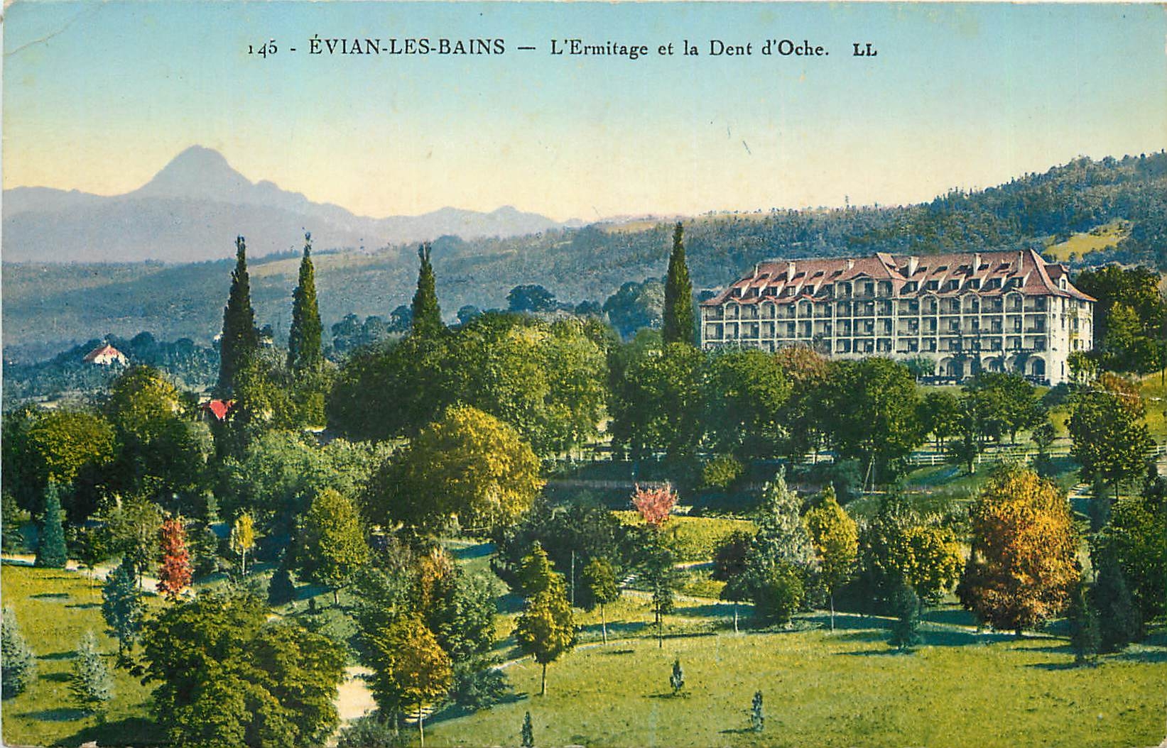 CPA Evian les Bains l'Ermitage et la Dent d'Oche 