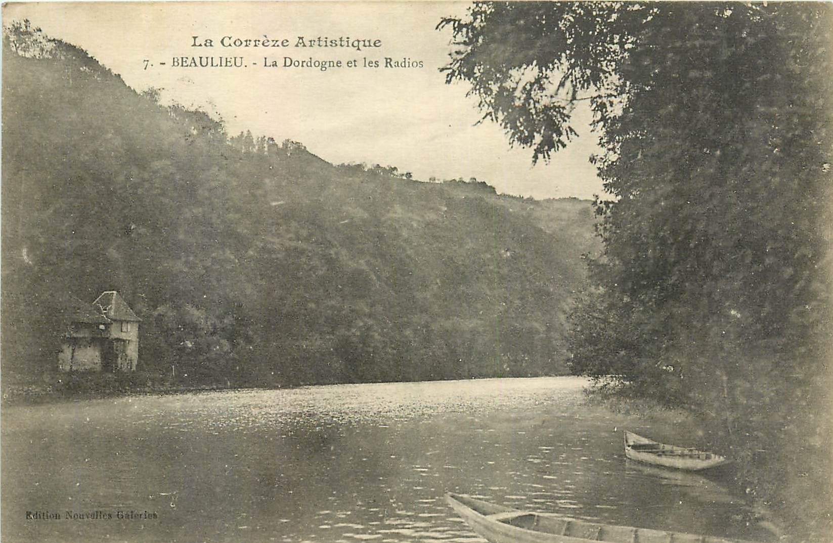 CPA La Correze Artistique Beaulieu la Dordogne et les Radios 