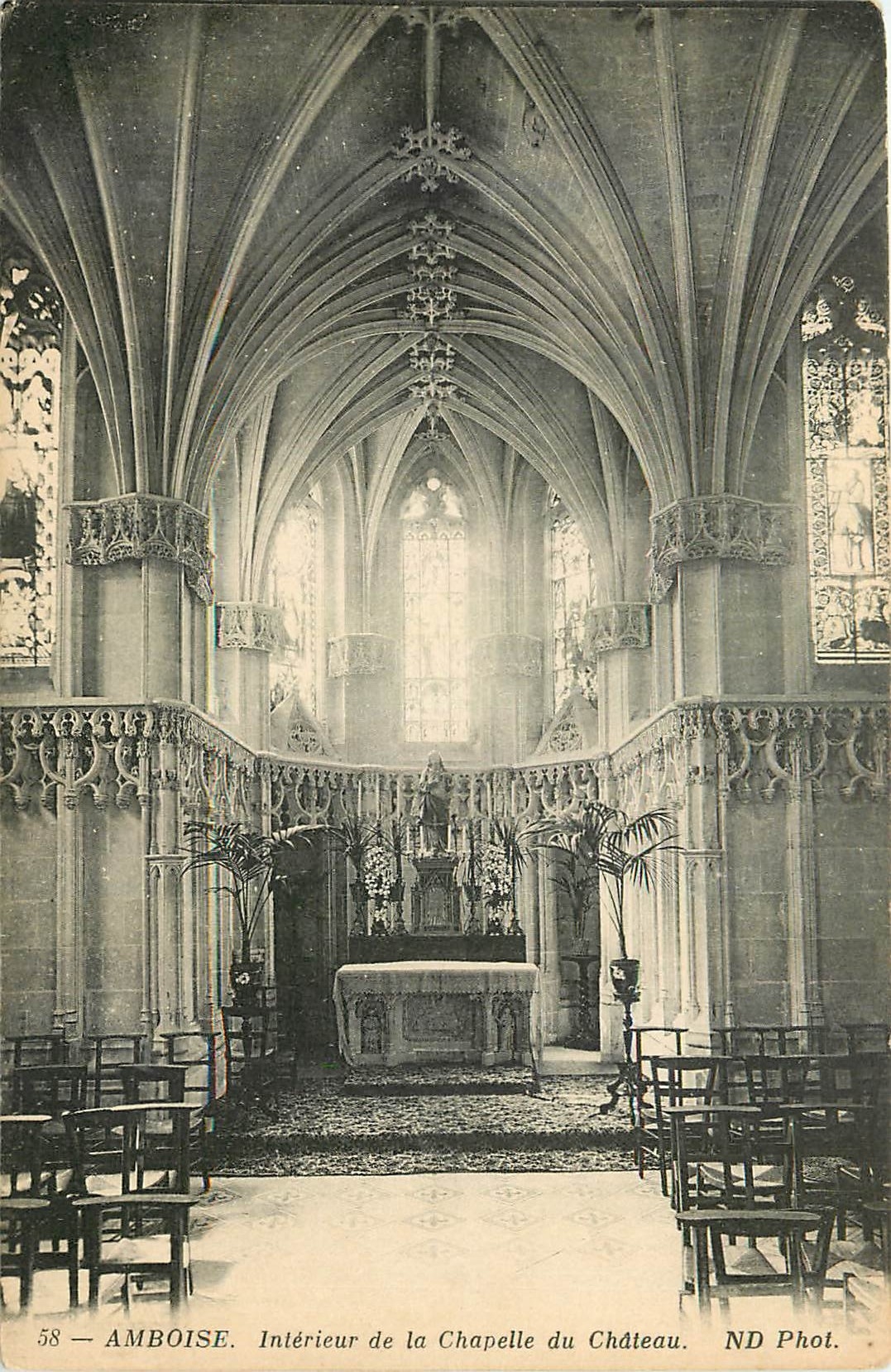 CPA Amboise interieur de la chapelle du chateau 
