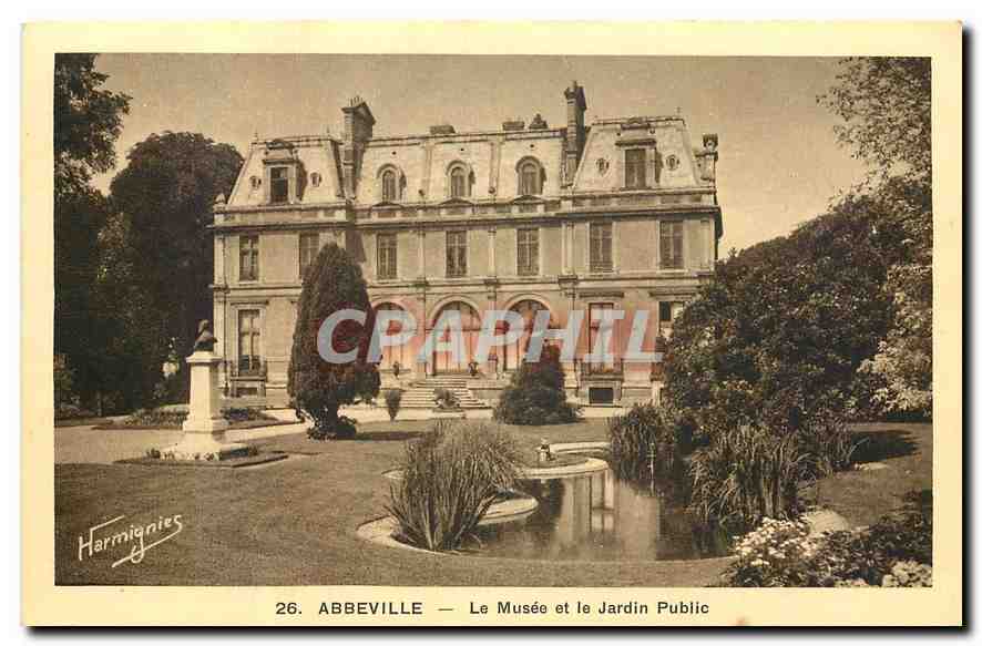 CPA Abbeville le musee et le jardin public 