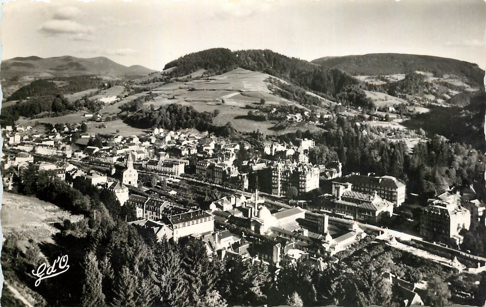 CPA l'Auvergne la Bourboule vue generale ouest 