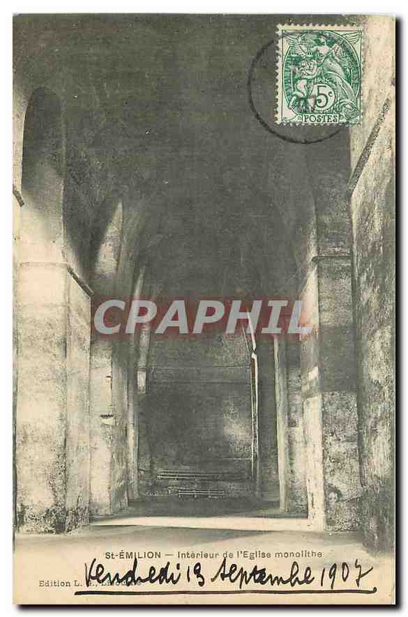 CPA St Emilion interieur de l'Eglise monolithe 