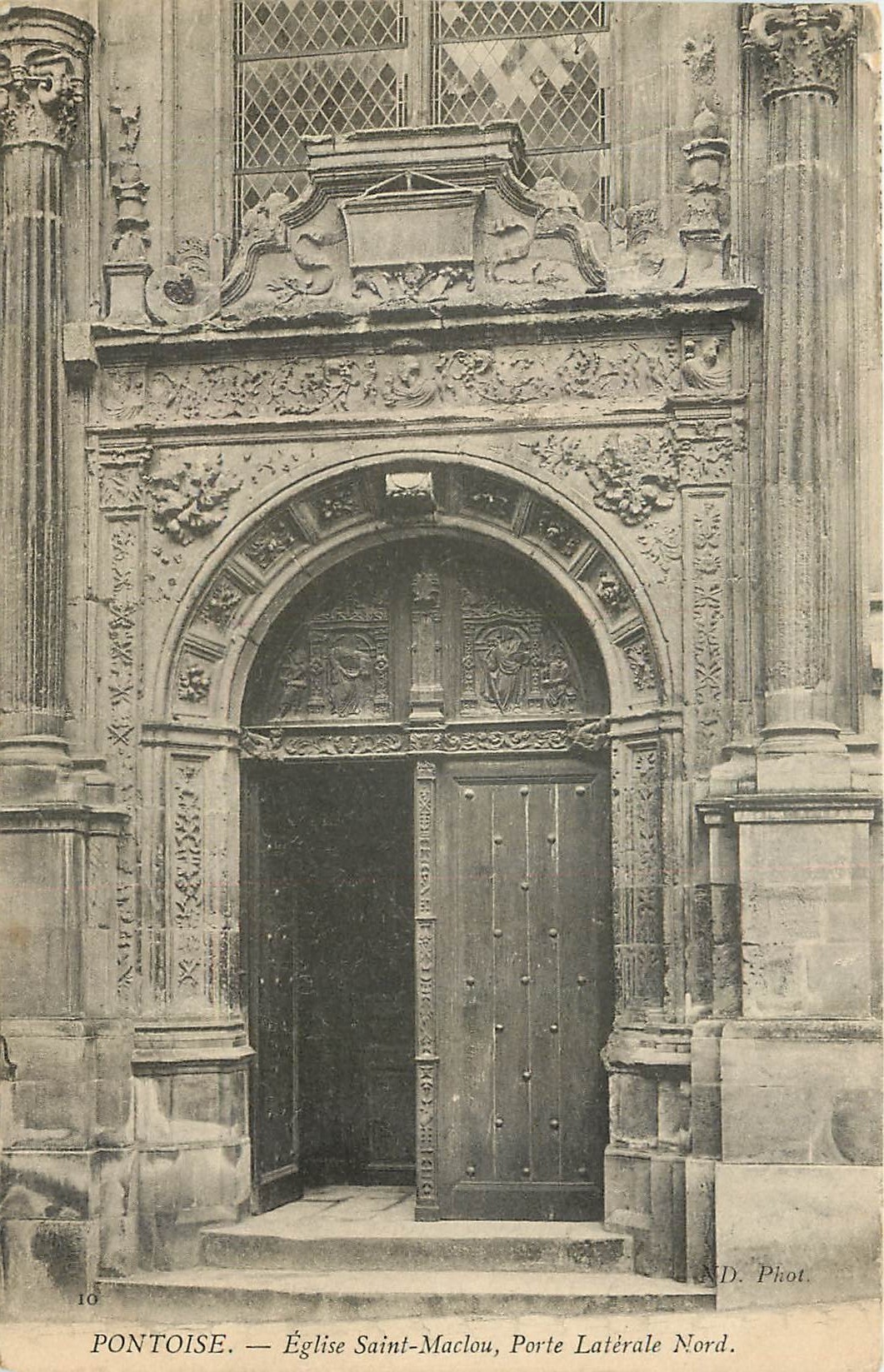 CPA Pontoise Eglsie Saint Maclou porte laterale nord 