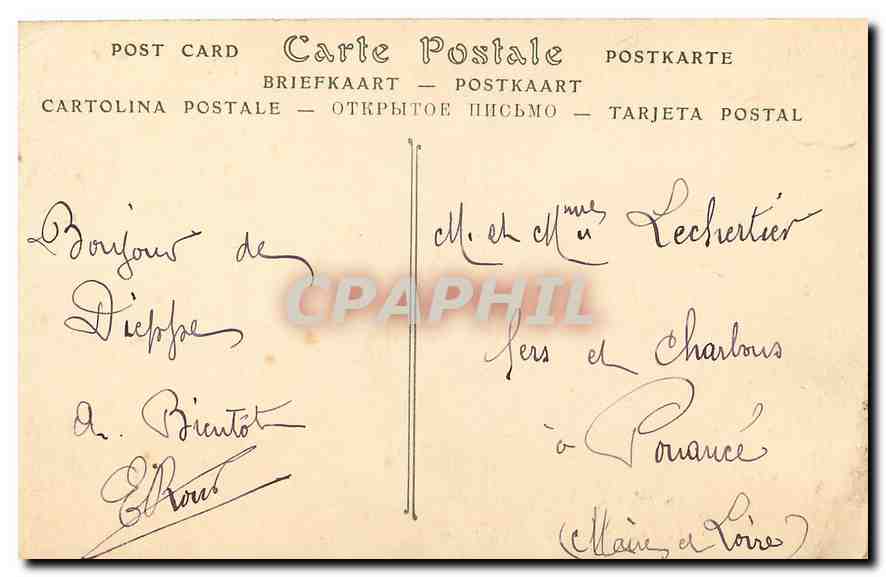 CPA Dieppe La place nationale  — Verso