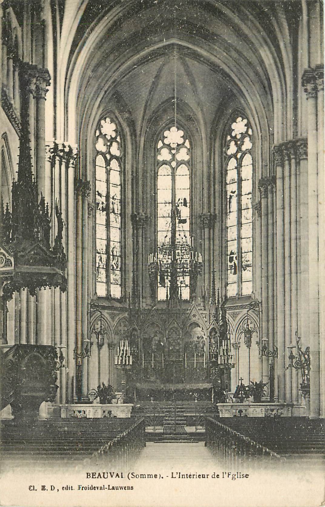CPA Beauvais Somme l'Interieur de l'Eglise 